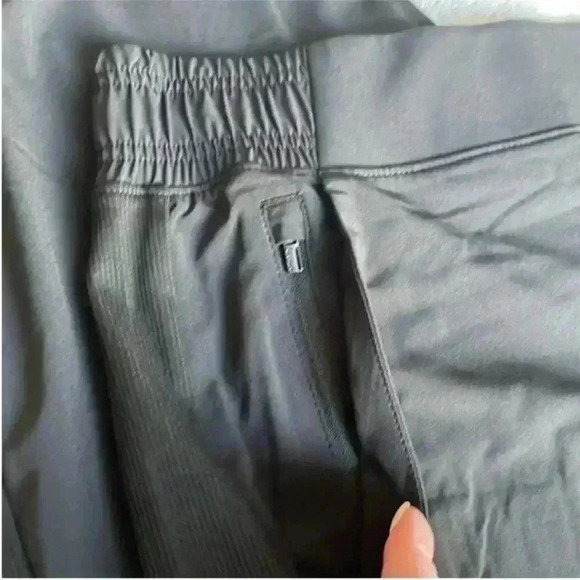 Athleta Brooklyn Jogger in Black Size 26 NWT - Picture 5 of 7